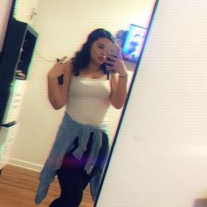 Meet your Posher, Perla